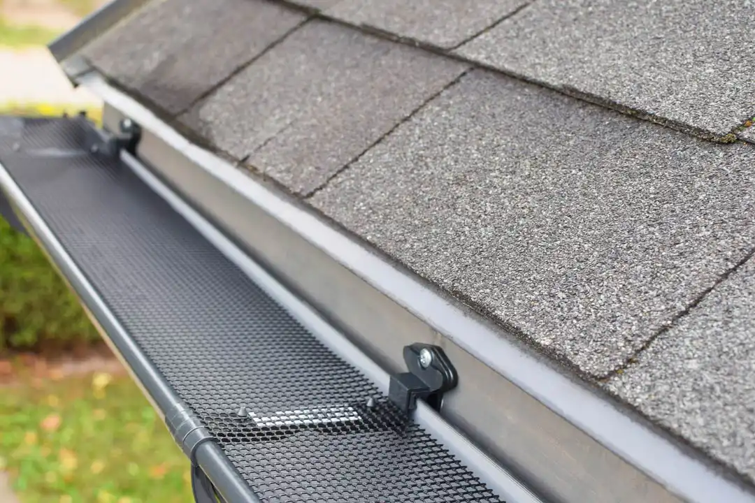 Reliable Gutter Cleaning Reliable Gutter Cleaning